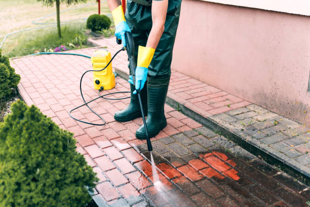 Best Dumpster Area Cleaning  in Newcomerstown, OH