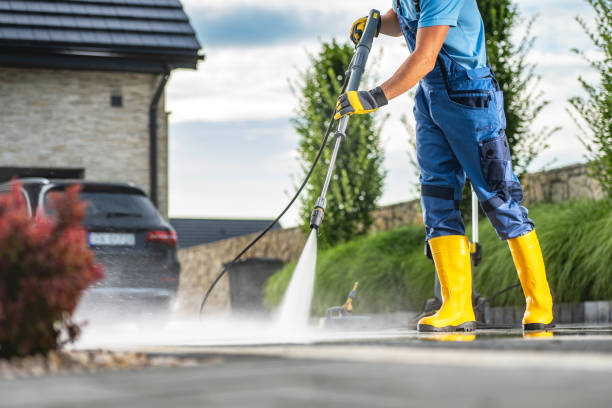 Best Graffiti Removal  in Newcomerstown, OH
